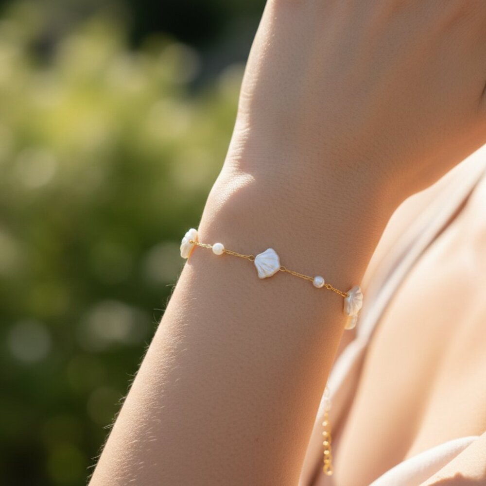 ✅ Chic & Stylish Bracelet – A Thoughtful Gift for Women and Girls, DYC1227